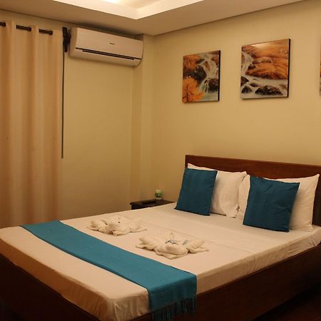 Aqua Travel Lodge Эль-Нидо Экстерьер фото